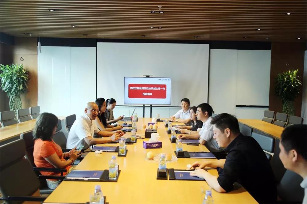 密切企业联系•助推企业发展 ‖ 盐田区政协主席武威调研海格物流 密切企业联系•助推企业发展 ‖ 盐田区政协主席武威调研海格物流