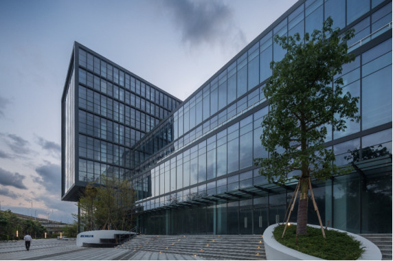 【汽车联展】海格云链携手优联名爵、蔚来汽车倾情联动“乐享山海 畅购盐田”活动 【汽车联展】海格云链携手优联名爵、蔚来汽车倾情联动“乐享山海 畅购盐田”活动