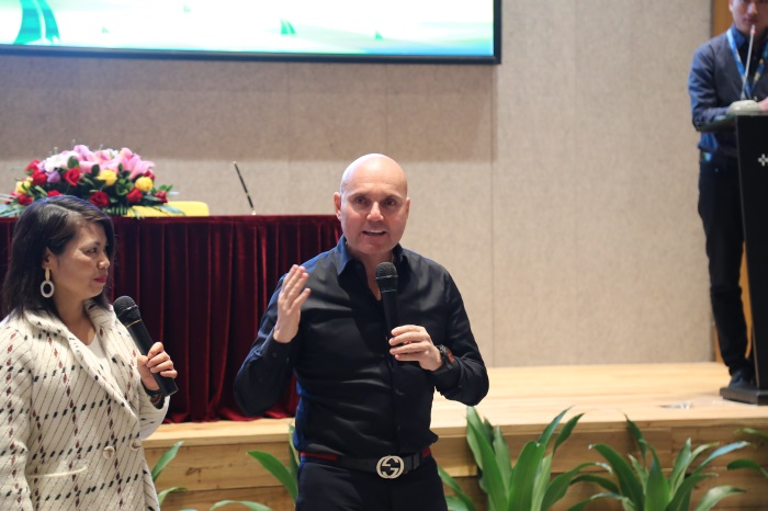 【携手共赢】Sample King(样板王)签约入驻海格云链大楼! 【携手共赢】Sample King(样板王)签约入驻海格云链大楼!