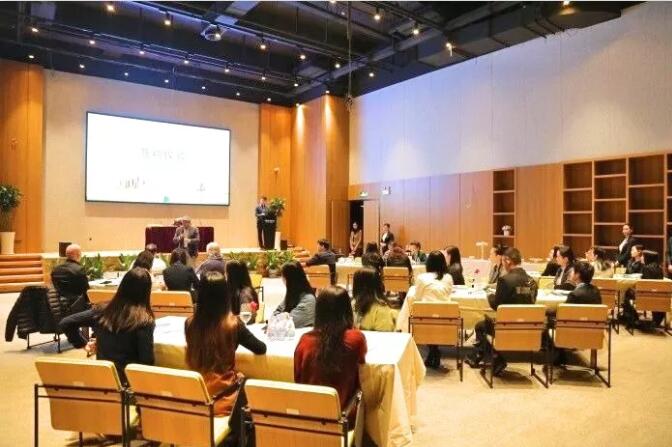 【携手共赢】Sample King(样板王)签约入驻海格云链大楼! 【携手共赢】Sample King(样板王)签约入驻海格云链大楼!