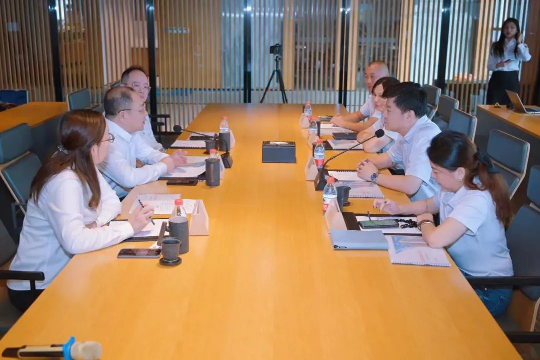 赛轮液体黄金轮胎海格物流路试启动仪式在深成功举行 赛轮液体黄金轮胎海格物流路试启动仪式在深成功举行