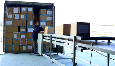 海格物流第一条智能分拣传送带正式启用 海格物流第一条智能分拣传送带正式启用