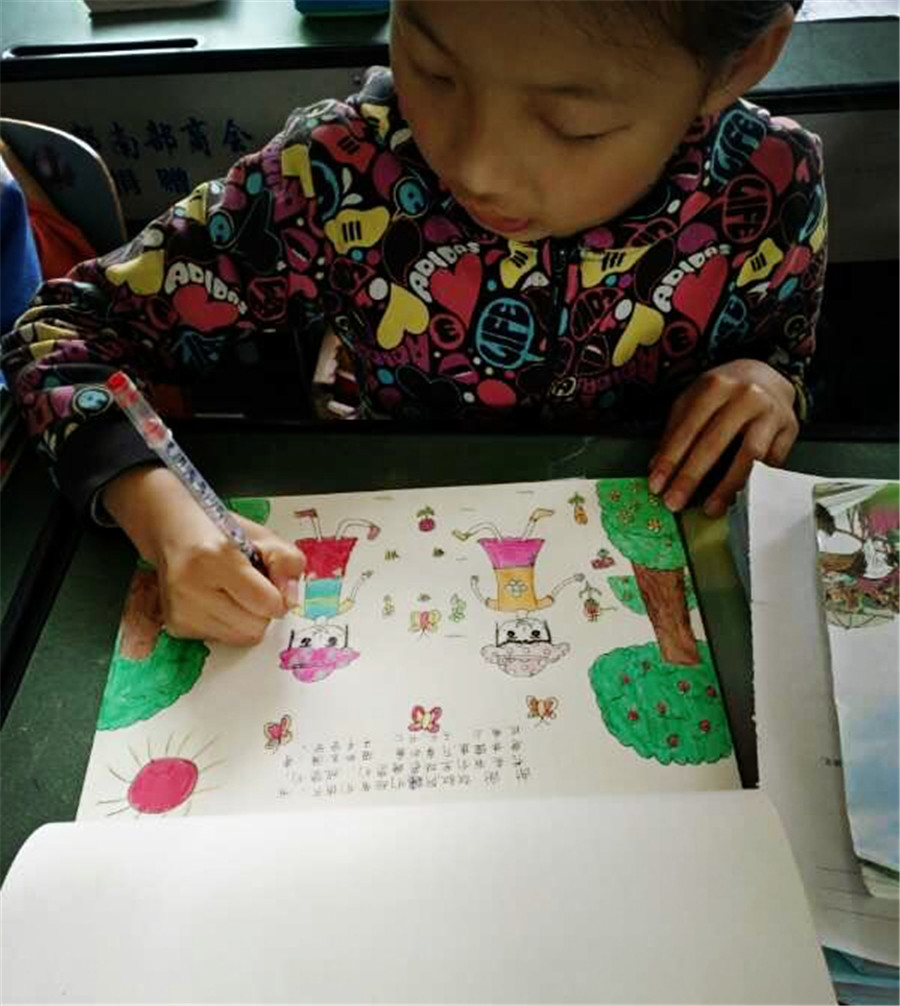 海格物流携手欧美知名古典书写笔记本品牌爱心捐赠公益活动圆满成功 海格物流携手欧美知名古典书写笔记本品牌爱心捐赠公益活动圆满成功