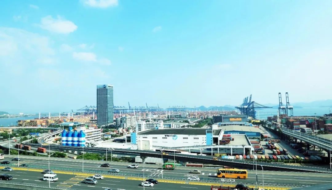 生如夏花,不负韶华,所有的美好都将如约而至! 生如夏花,不负韶华,所有的美好都将如约而至!