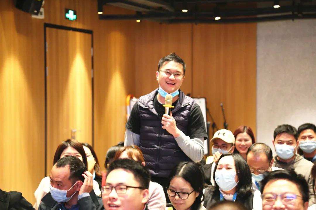 来看看海格商务人的年度盛会 来看看海格商务人的年度盛会