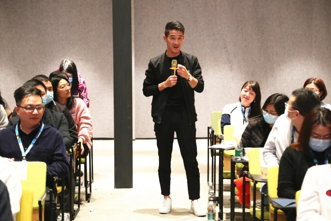 来看看海格商务人的年度盛会 来看看海格商务人的年度盛会